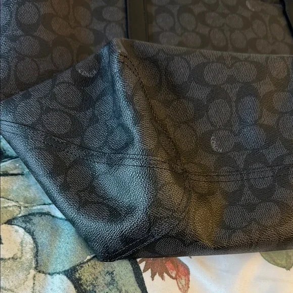 Coach Black Classic Tote Bag - Picture 5 of 13